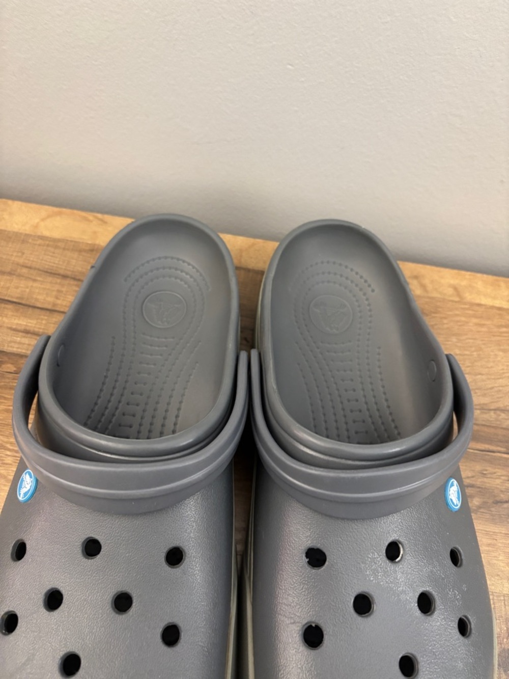 Crocs Classic Perforated Slingback Clogs Gray Men’s - Picture 6 of 10